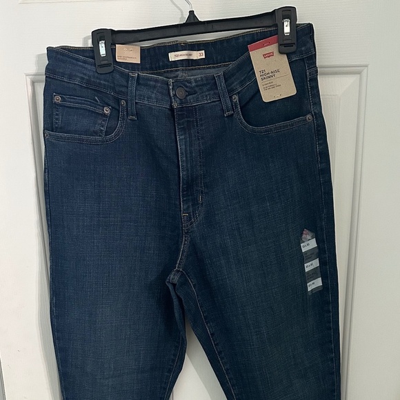 Levi’s Women’s 721 High Rise Skinny Jeans 33-30 - Picture 1 of 8